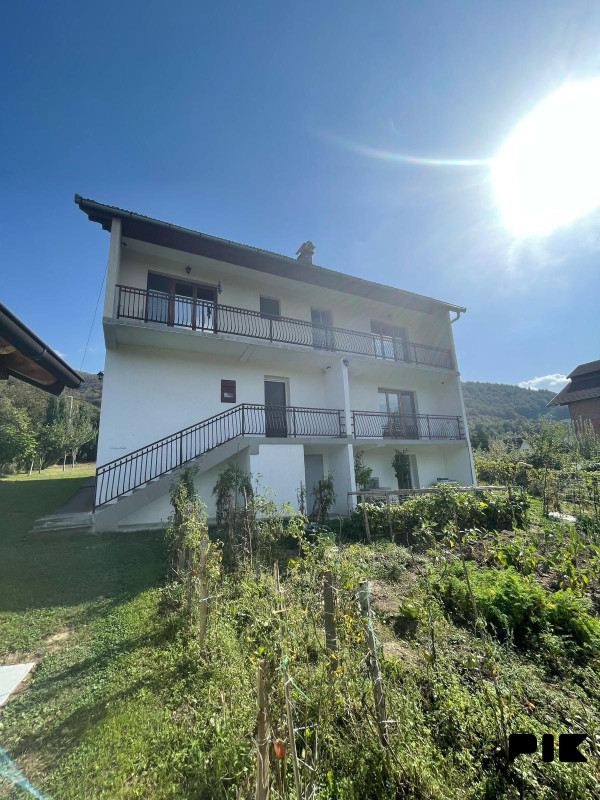 Kuće Goražde 400m2 2