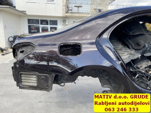 Zadnji bok STRANICA DESNI Mercedes S klasa w222 2015