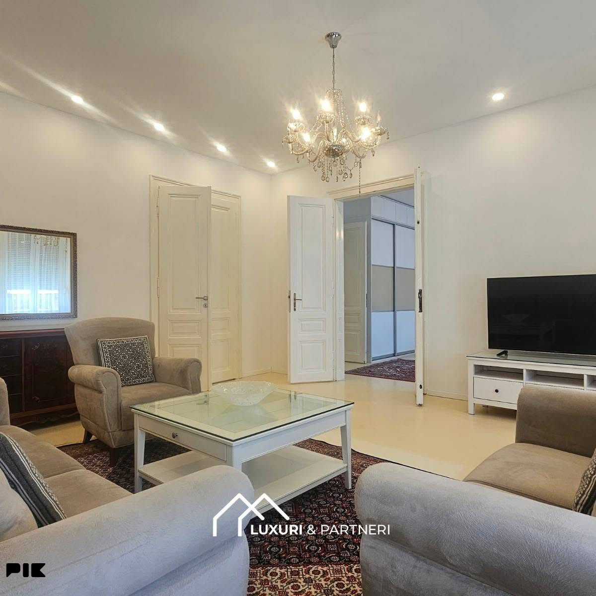 Najam stana Marijin Dvor 90 m2 - 2 spavaće sobe - SCC - tramvaj 3