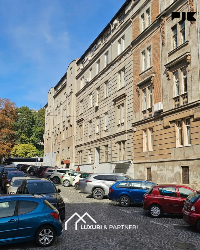 Najam stana Marijin Dvor 90 m2 - 2 spavaće sobe - SCC - tramvaj