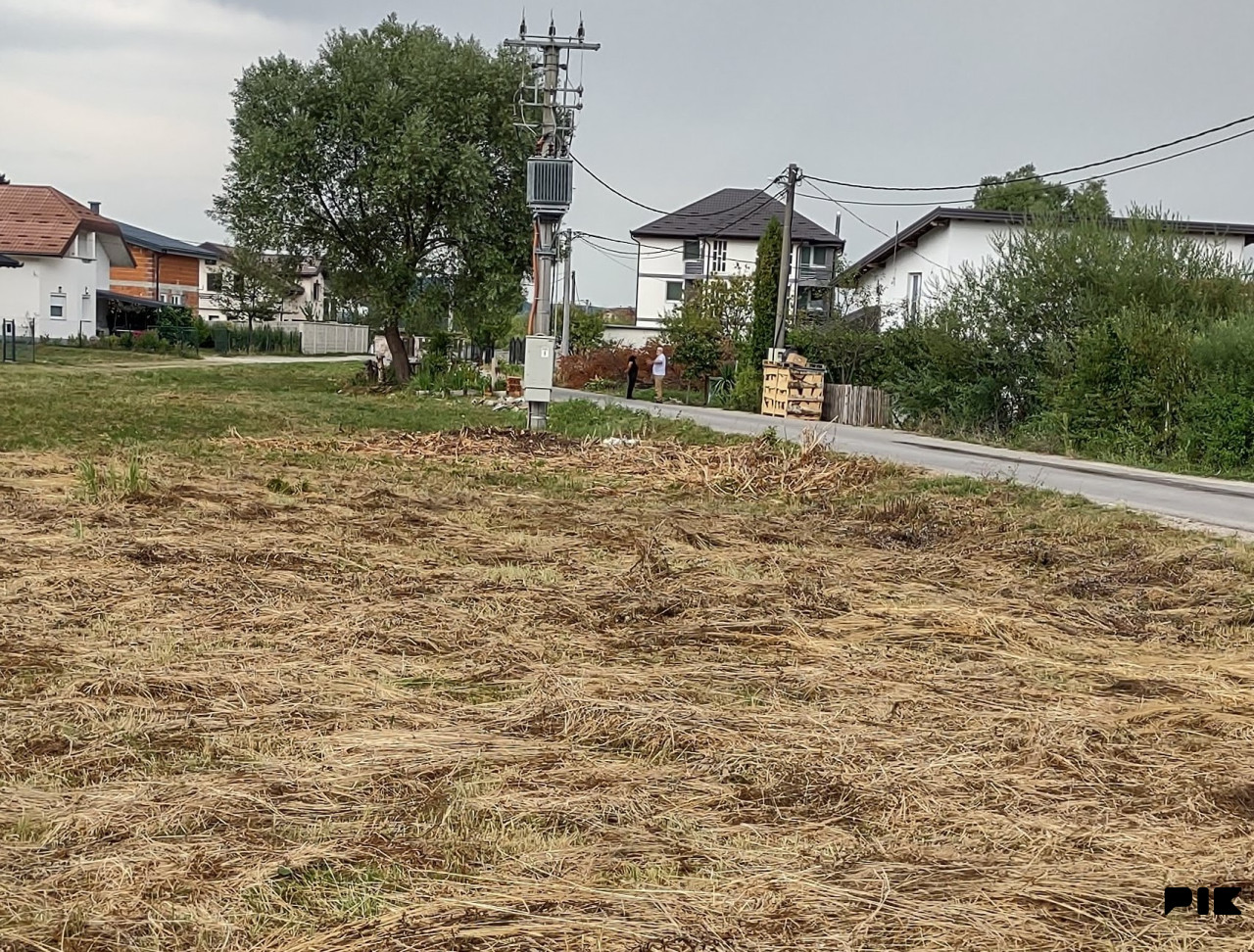 Zemljišta Bihać 500m2 3