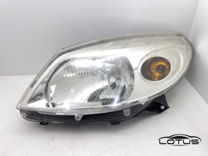 Lijevi far Dacia SANDERO 2008-2011