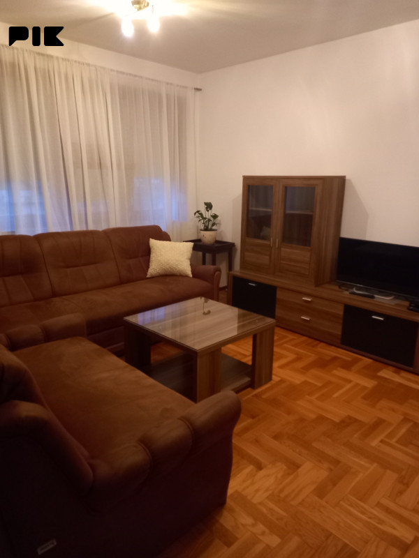 Namješten dvosoban stan u Lazarevu Banja Luka na iznajmljivanje