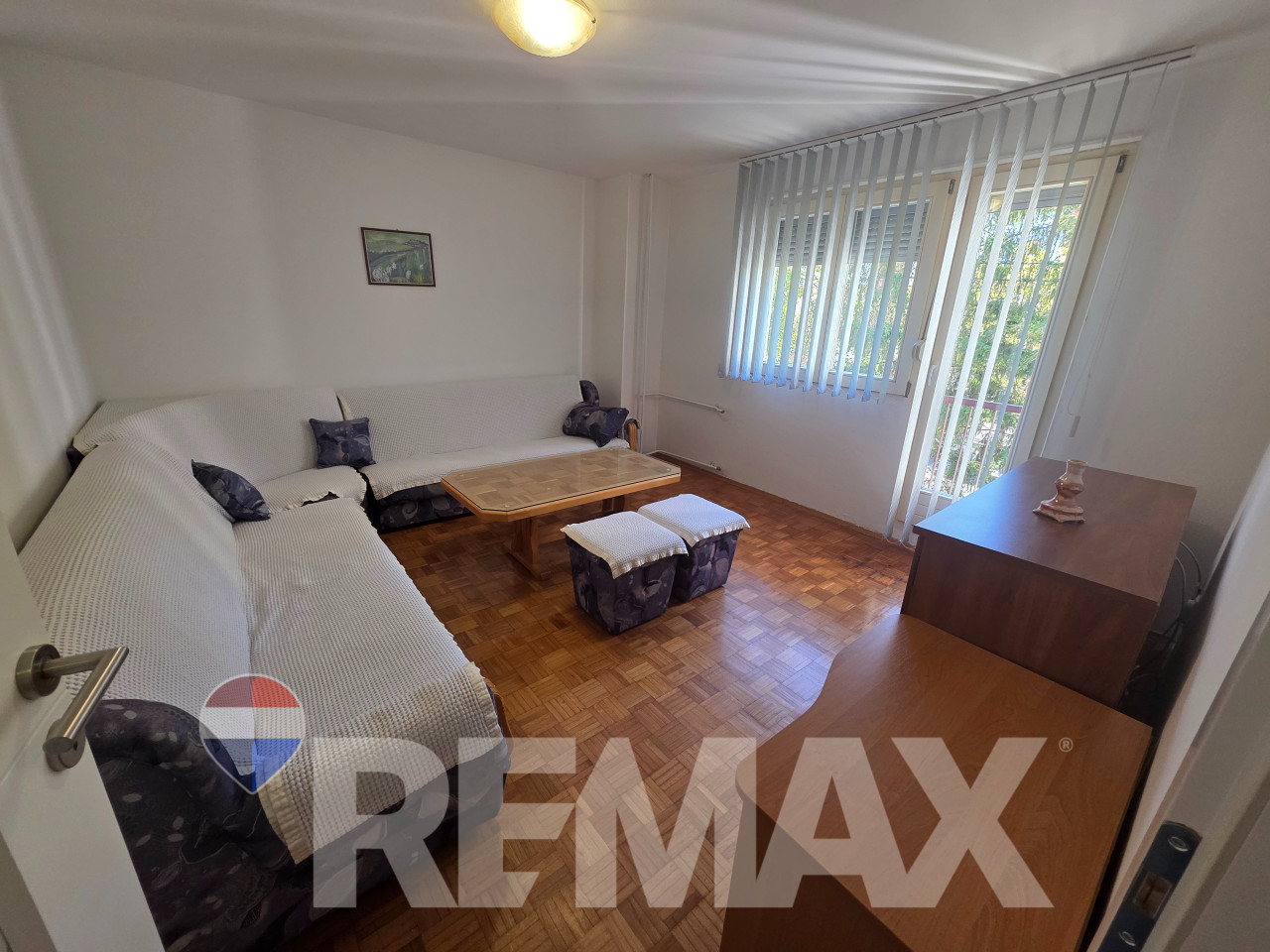 Komforan trosoban stan 75m2, Starčevica, ostava 16m2