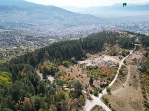Kuća i zemljište Sedrenik Grdonj Sarajevo - Stari Grad