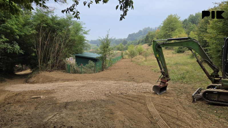 Zemljišta Visoko 1505m2