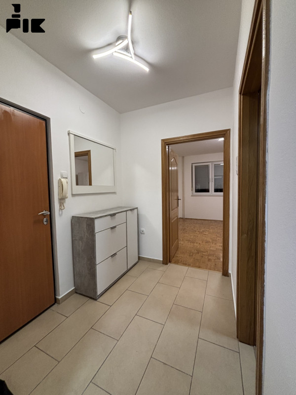 Stanovi i apartmani Banja Luka 48m2