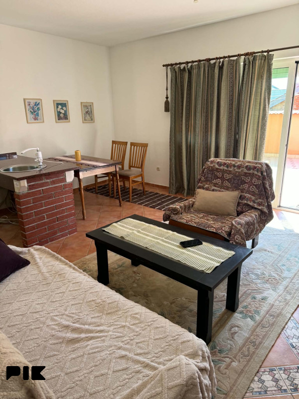 Stan Mostar sa velikom terasom 54m2