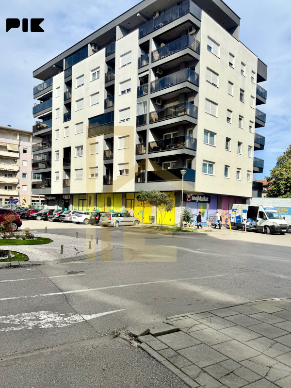 Iznajmljujemo garažno mjesto u Novoj Varoši 3
