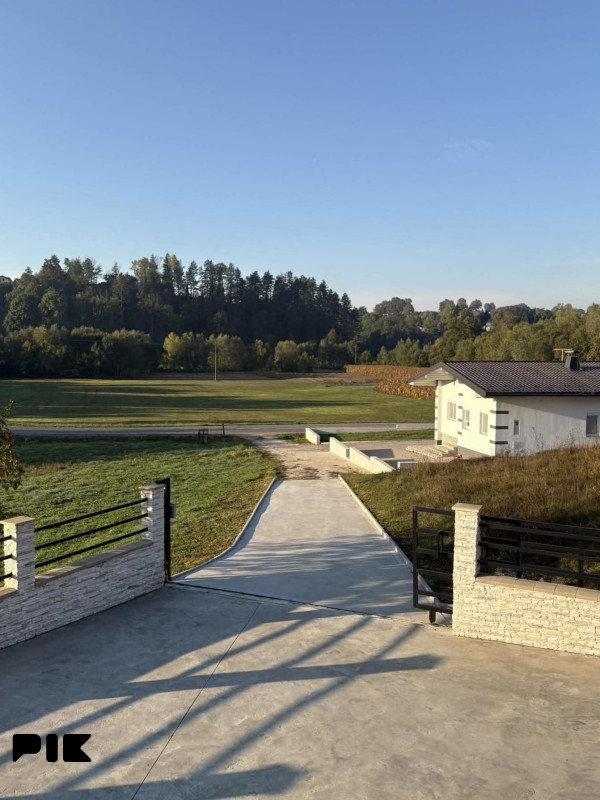 KUĆA 100 m2 NA 1.800 m2 ZEMLJIŠTA - Stijena, Cazin 3