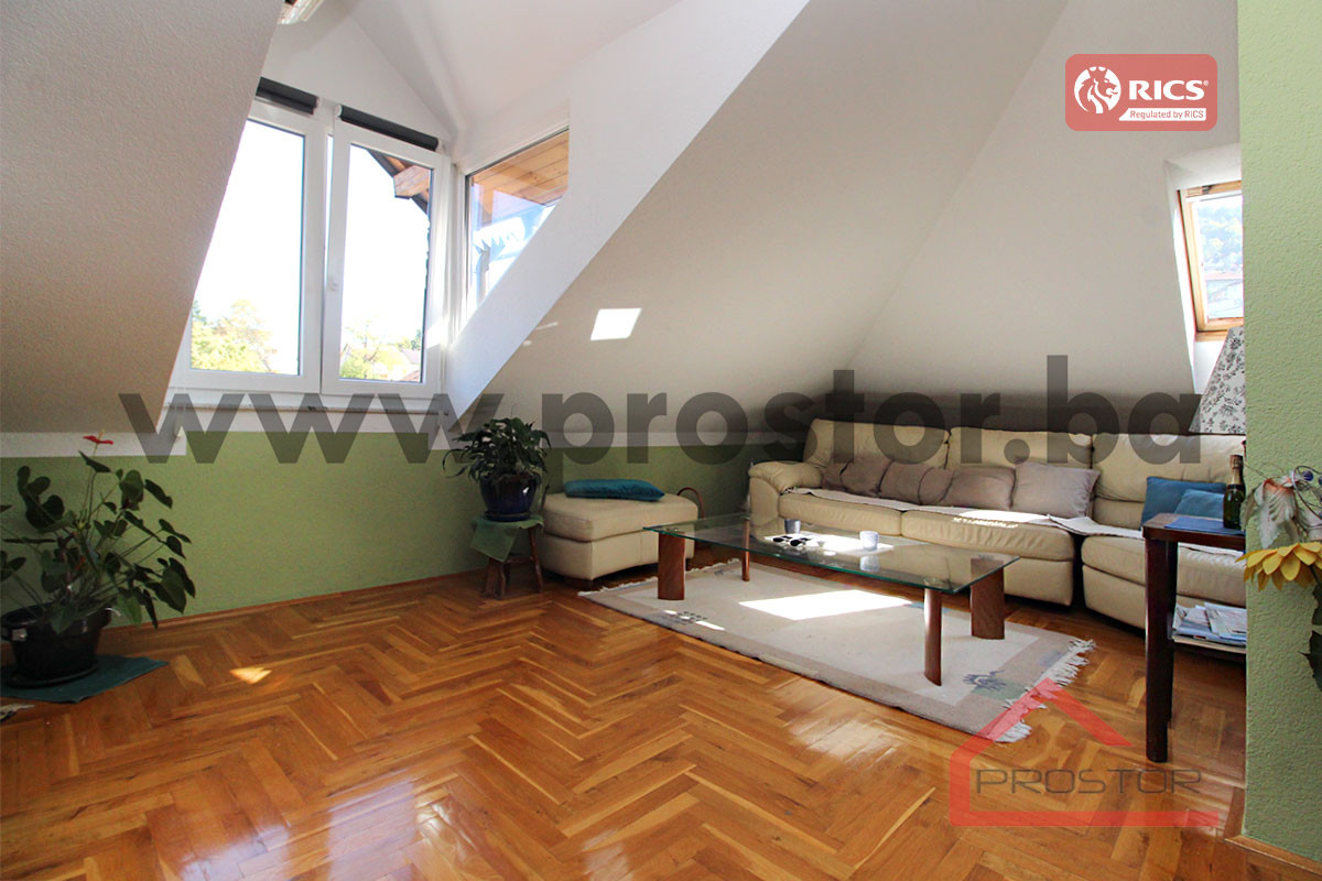 PROSTOR izdaje: Trosoban stan, 90m2, Soukbunar