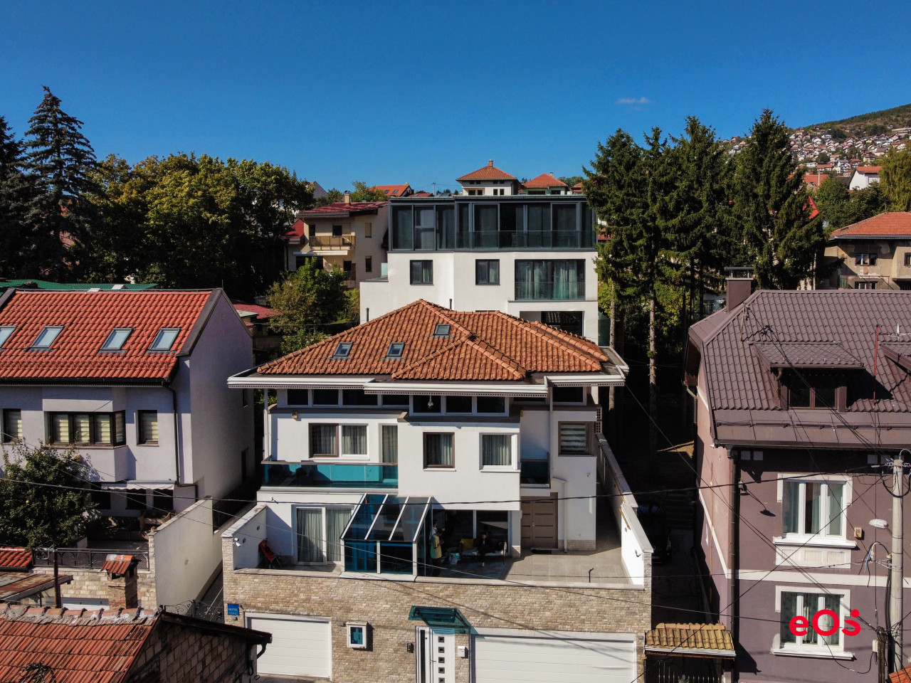 Hotel sa 28 smještajnih jedinica u Starom Gradu |500 m od Sebilja