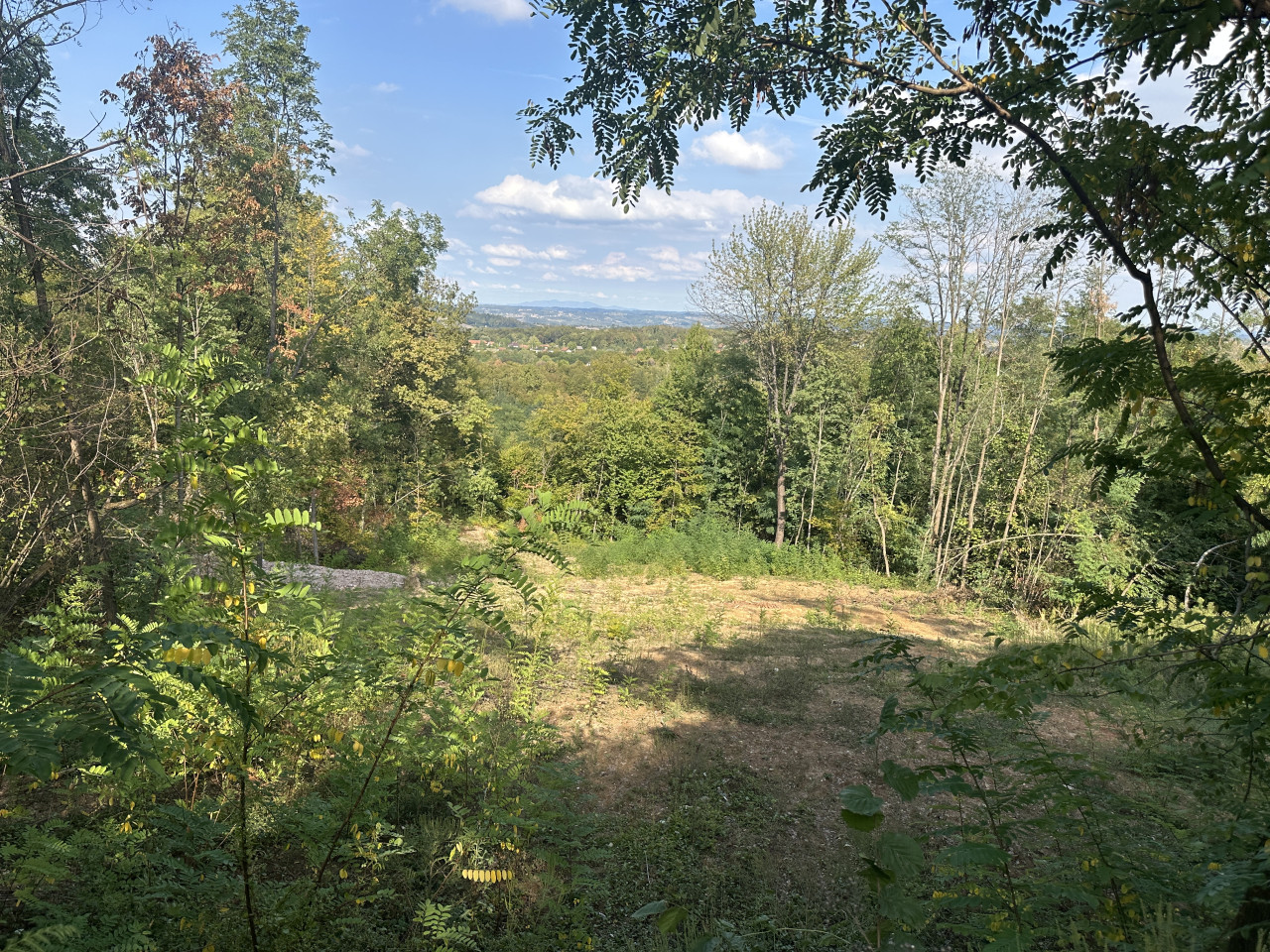 Plac - Slatina - 2.500 m2 2