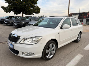 Škoda Octavia A5 1.6 TDI DSG Automatik ELEGANCE Facelift 2011