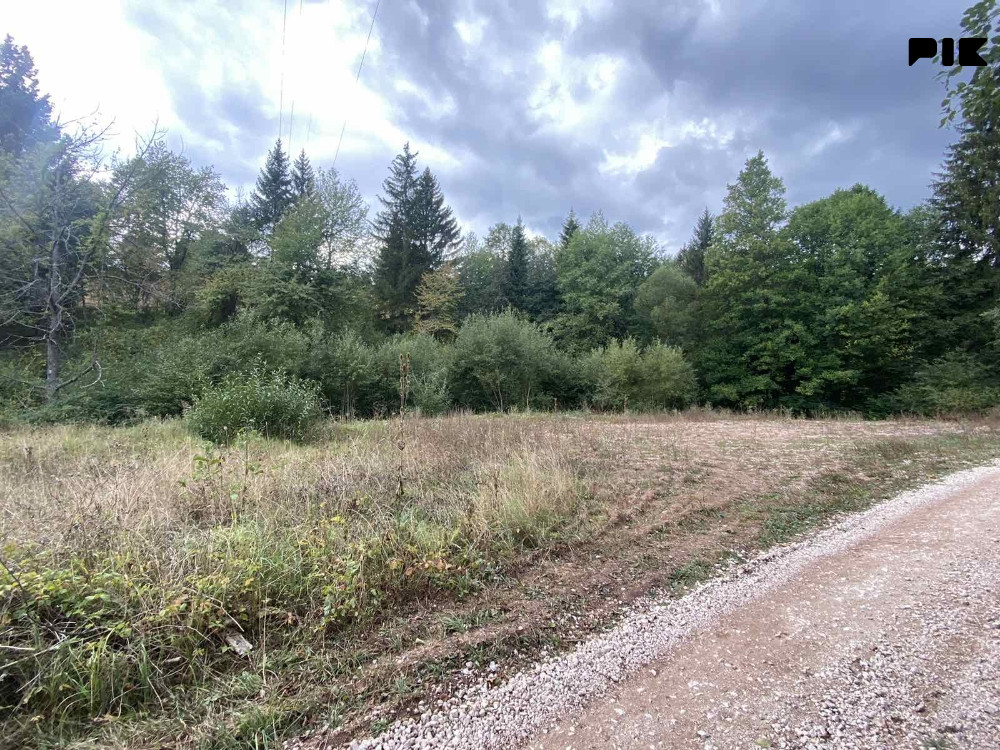 Zemljište Pale-Repca 3