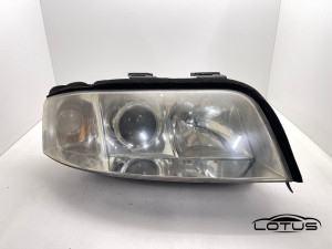 Desni far Audi A6 C5 2001-2005 XENON