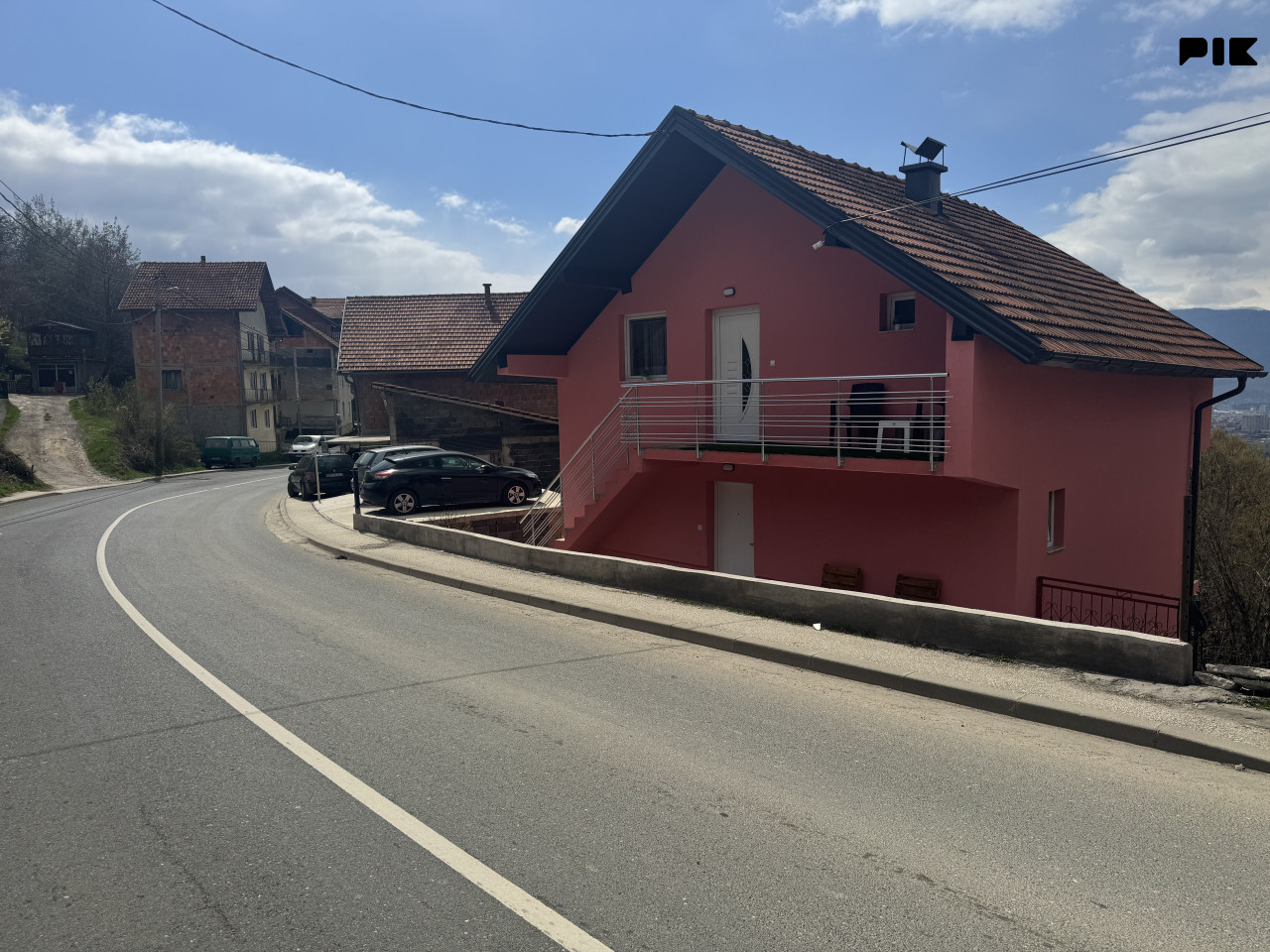 Stan u kuci Buca Potok na glavnoj cesti komplet namjesten