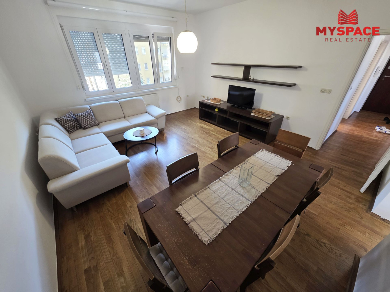 MY SPACE/ Stan/ Centar/ Jadranska/ NAMJEŠTEN/ 64m2 2