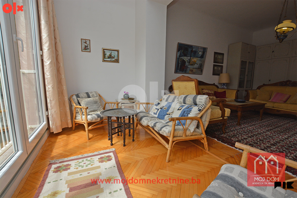 Trosoban stan kod Katedrale / 84m2 3