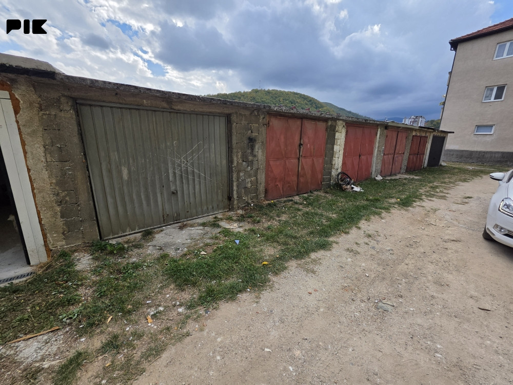 Garaža Novi Travnik - Ulica Stjepana Tomaševića 2
