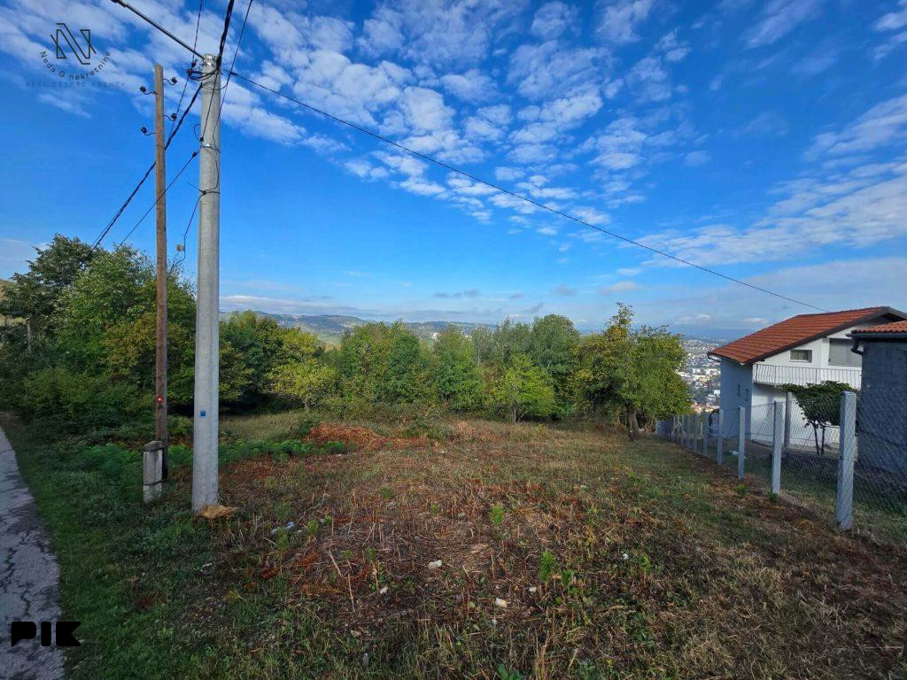 Pogled na grad; Starčevica-Ponir, plac od 12 dunuma 2
