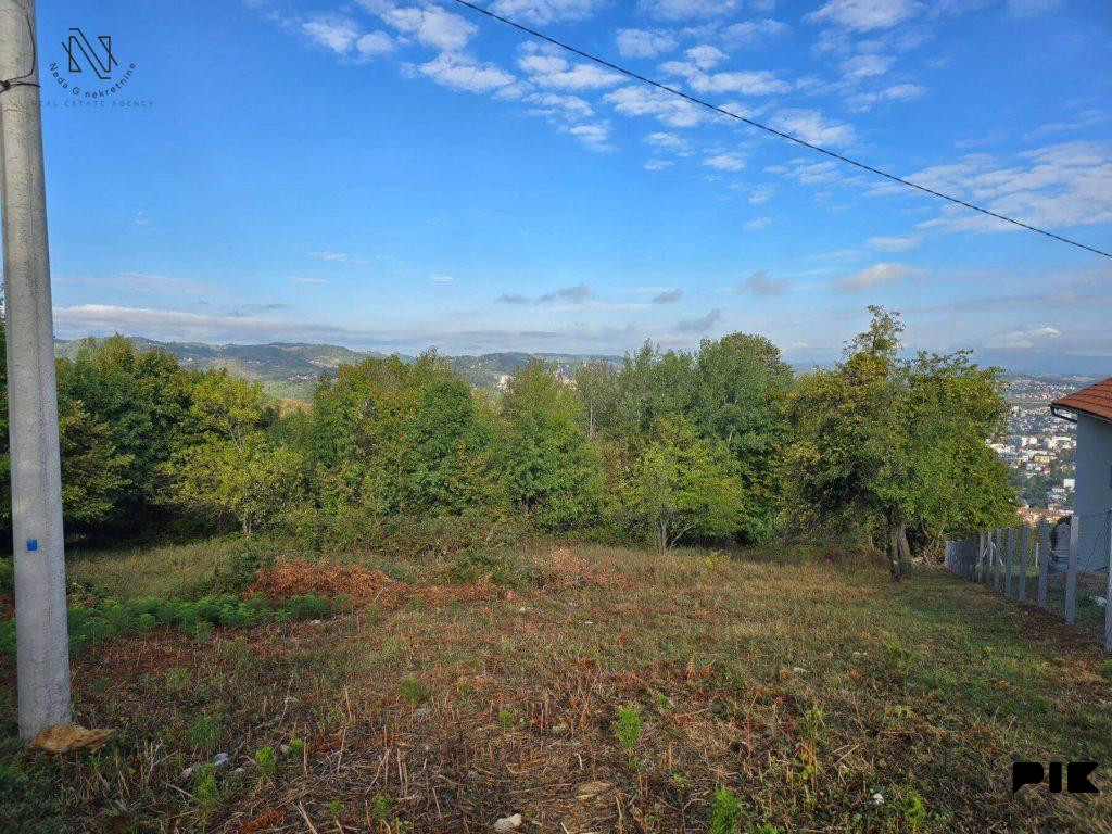 Pogled na grad; Starčevica-Ponir, plac od 12 dunuma 3