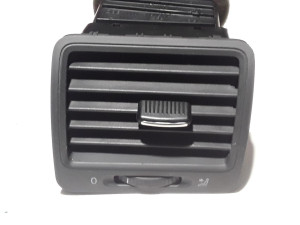1K0819710 1K0819704 RESETKA VENTILACIJE  Volkswagen GO