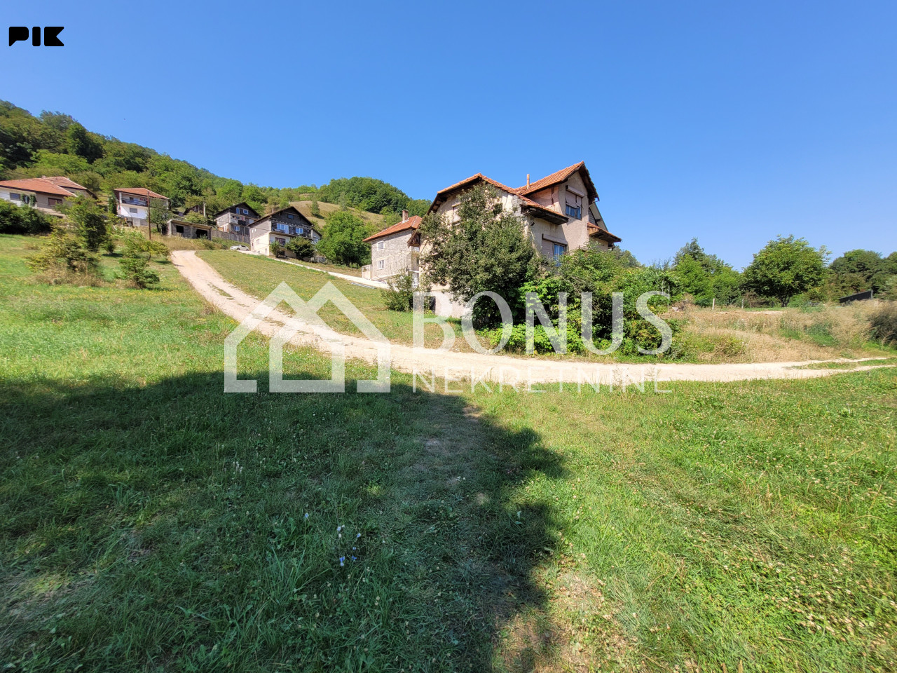 Zemljište sa ruševnom kućom i garažom, Lokvine - Zenica 2
