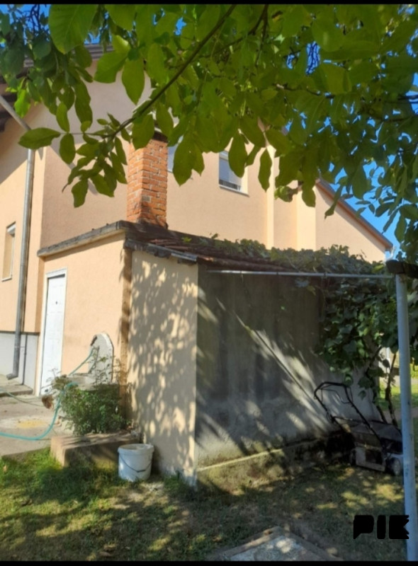 Kuća Derventa 3