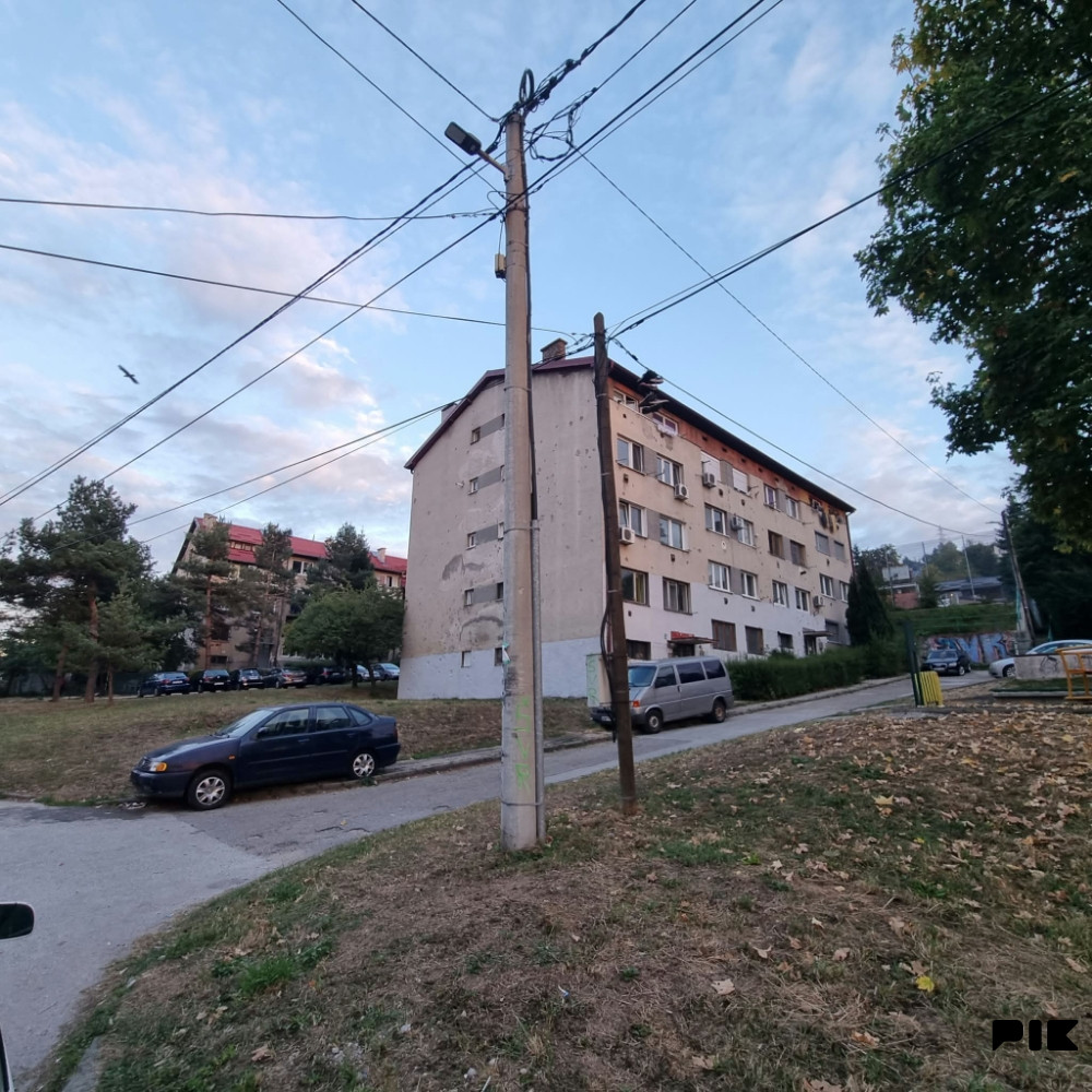CAPITAL/ Stan Švrakino/ 34m2/ 2.sprat/ A.Firdusa