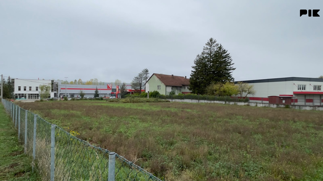 Zemljište na prodaju Bihać 2