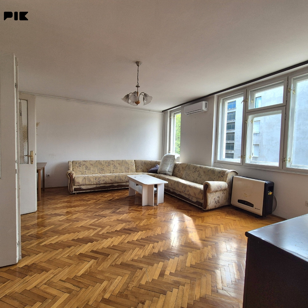 Dvosoban stan 60 m2 Sarajevo - Centar