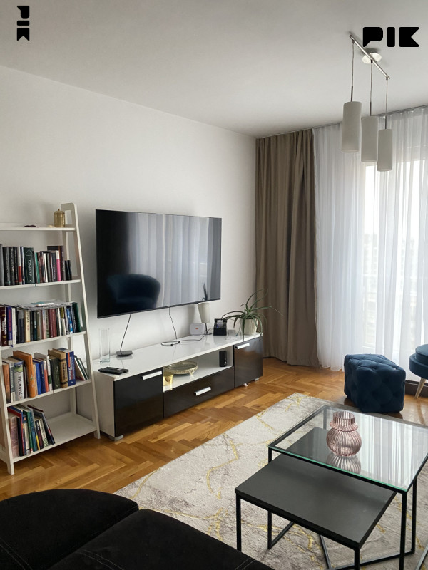 Stan/Tibra/43m2/otvoren pogled 2