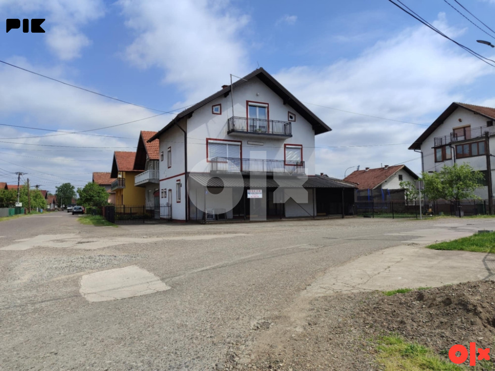 Izdajem Poslovni prostor u Modriči 250m2 3