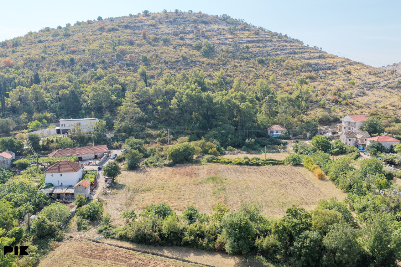 Plac u Pridvorcima - Zemljište Trebinje 2