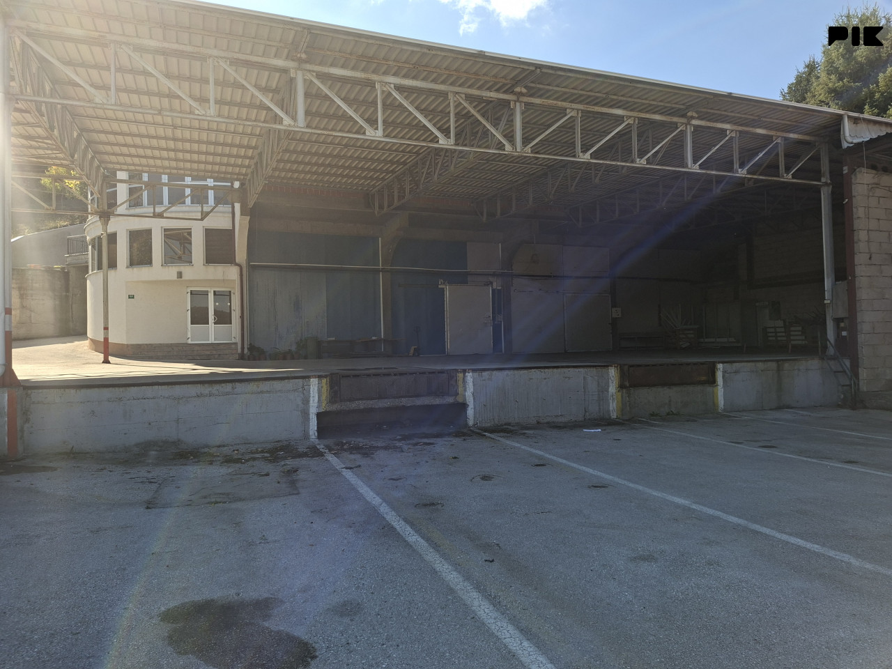 Poslovni prostori Tešanj 500m2 2