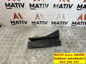 Poklopac ispod haube DESNI Audi Q7 4M 2018 4M0805700A