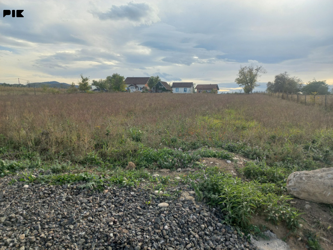 PRODAJA!PLAC NA GLAVNOJ ULICI, JARUŽANI, LAKTAŠI!