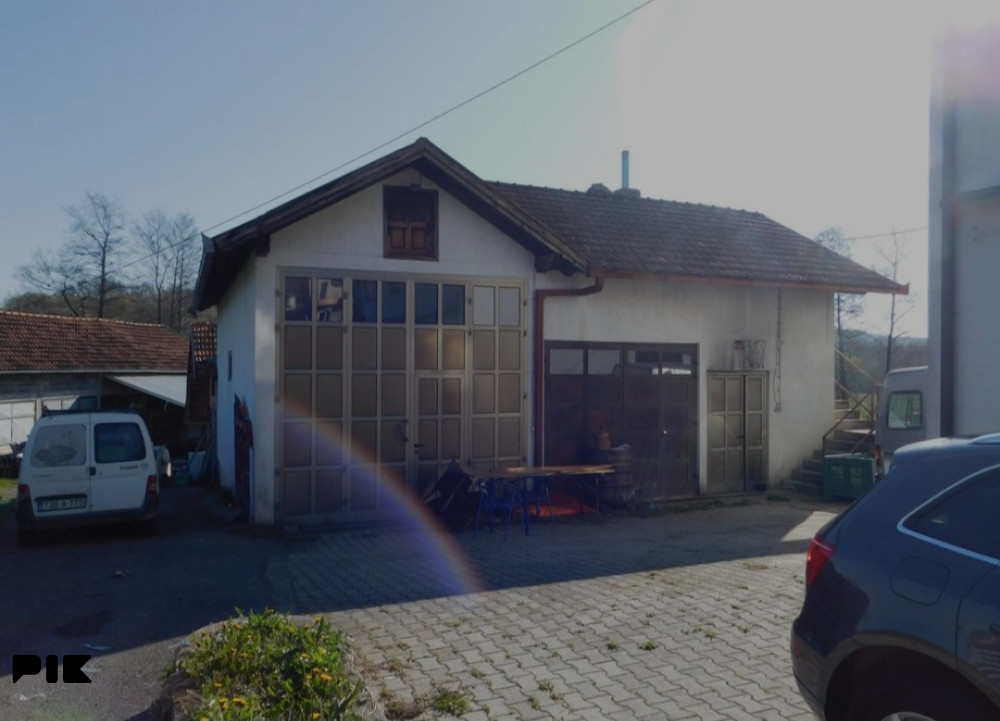 Stambeno-poslovna Kuća Radinjača 3