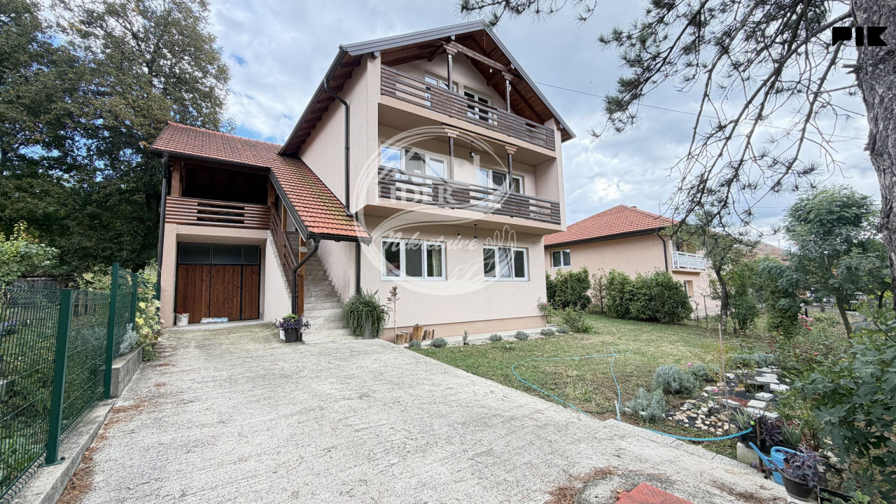 Renovirana kuća - prostor za porodični život i nove uspomene!