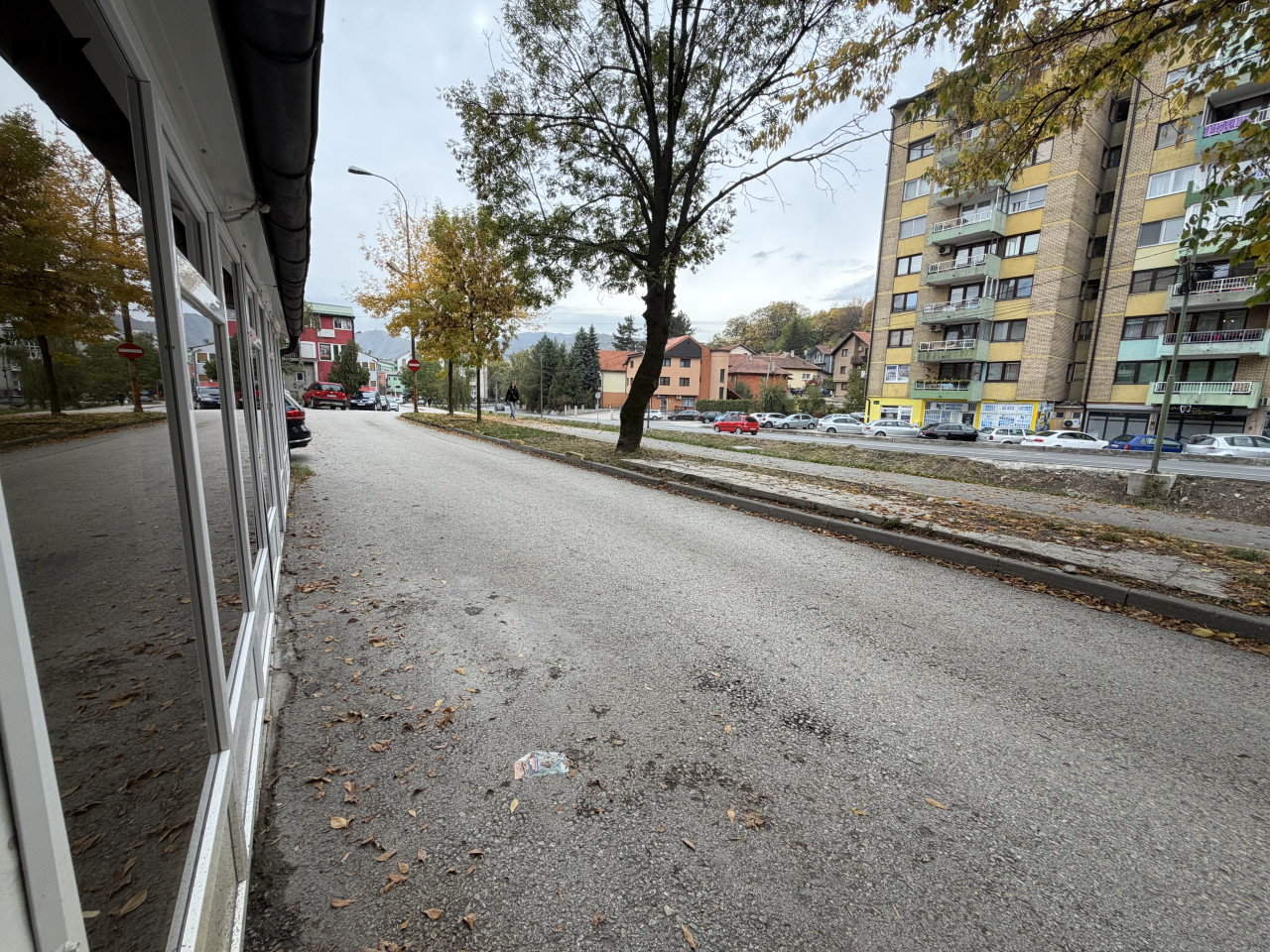 Izdaje se poslovni prostor u Kaknju 3