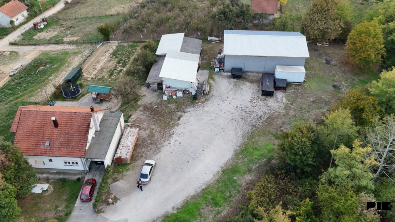 Plac sa halom 3619 m2 2