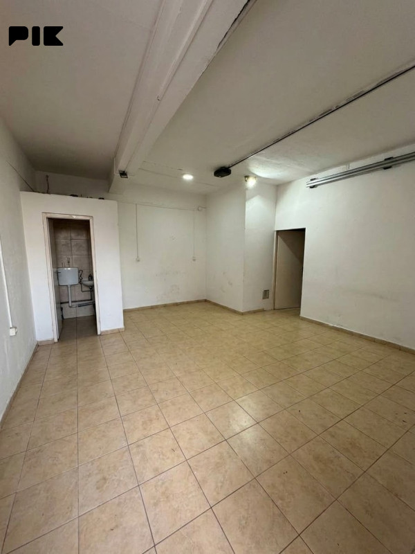 Skladišta i hale Sarajevo - Novi Grad 40m2 2