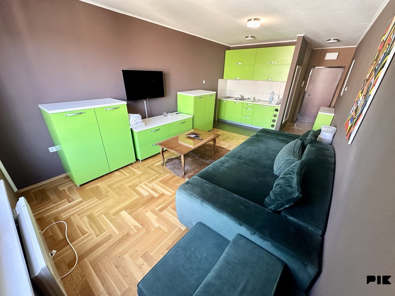 Namještena garsonjera za najam Centar, Banja Luka