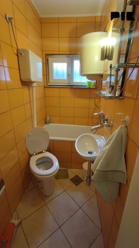 Centar Mejtaš renoviran jednosoban stan 32m2 2