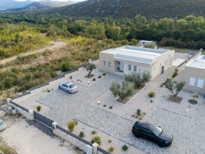 Prodaja vila kuća sa bazenom Čapljina