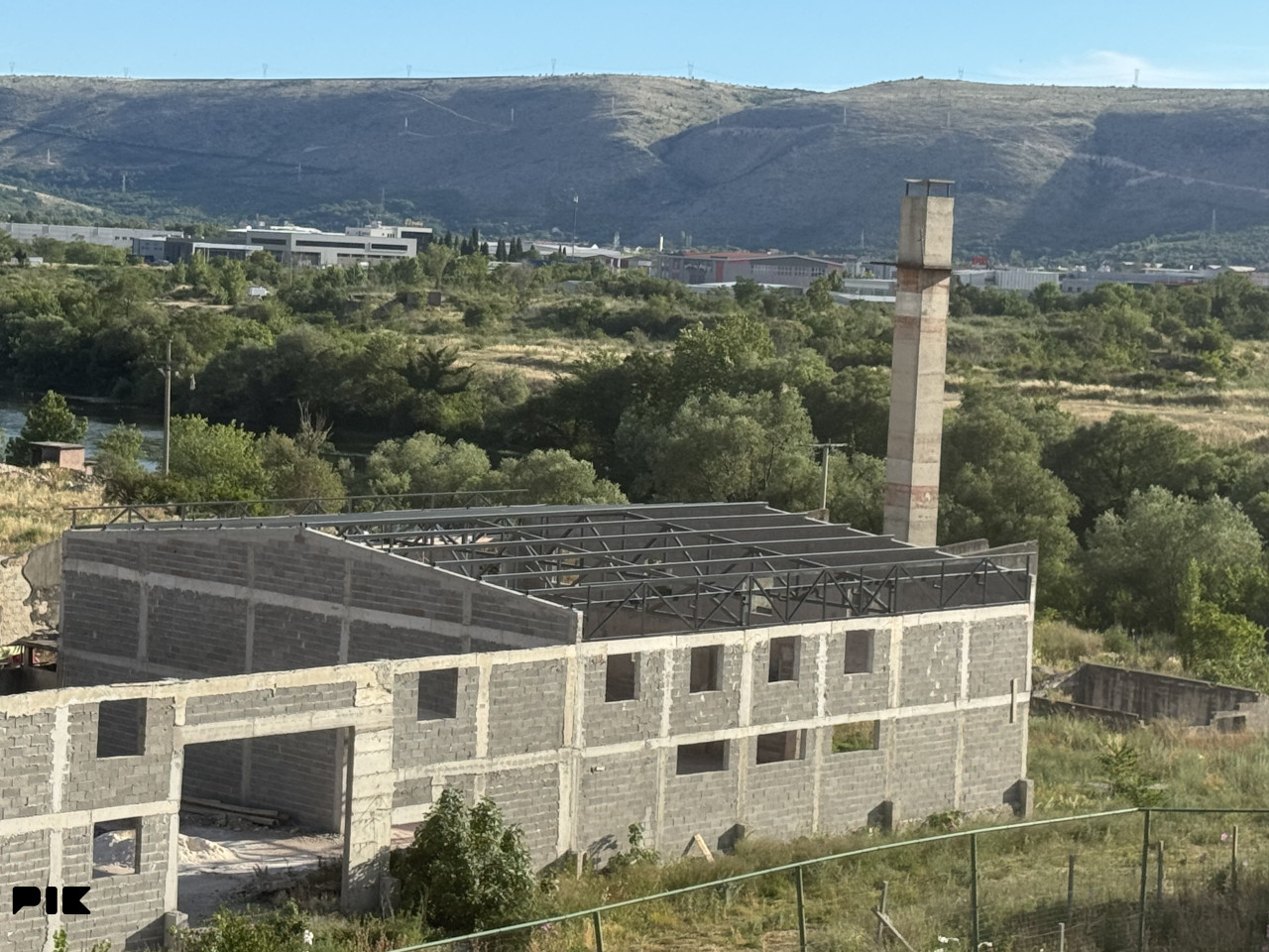 Skladišta i hale Mostar 400m2