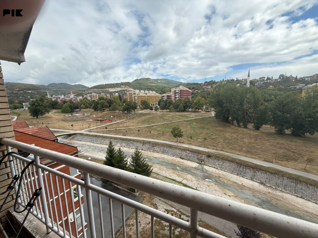 PRODAJA - TROSOBAN STAN 85,37 m2 - CRKVICE - ZENICA 3