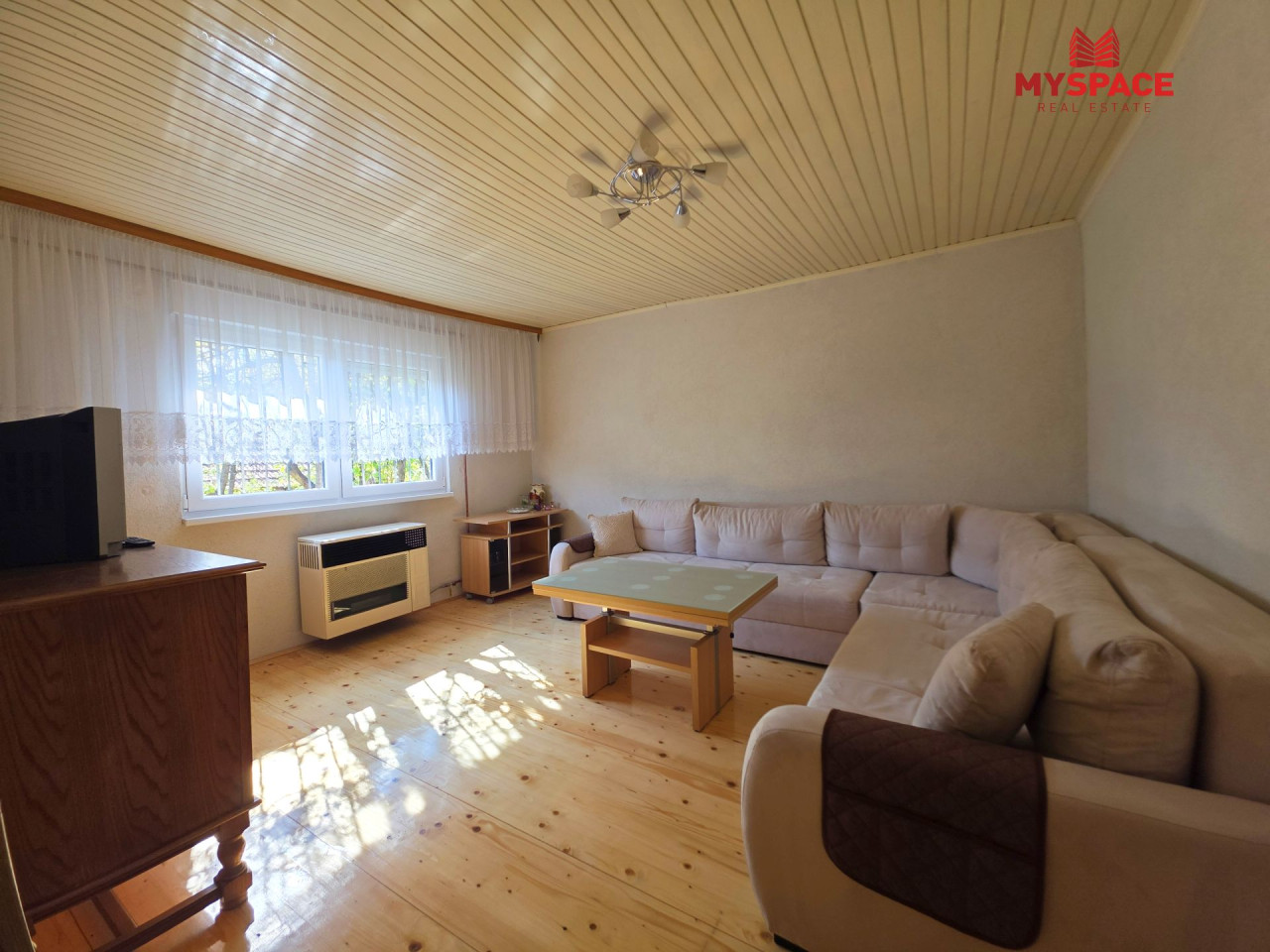 MY SPACE/ Stan/ Bjelave/ NAMJESTEN/ 40 m2