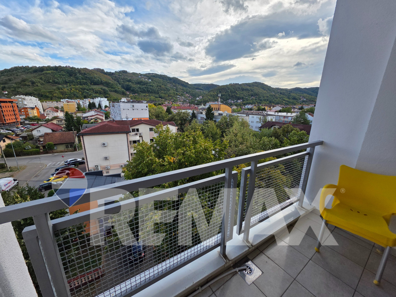 Odličan dvosoban stan 61m2/ Mejdan/Obilićevo 2